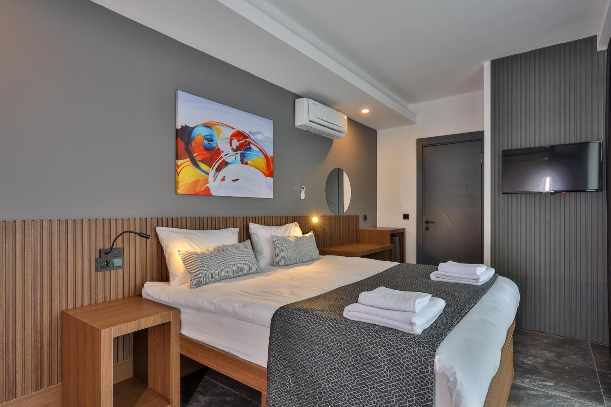Wolf Of The City Hotel & Spa Анталия Екстериор снимка