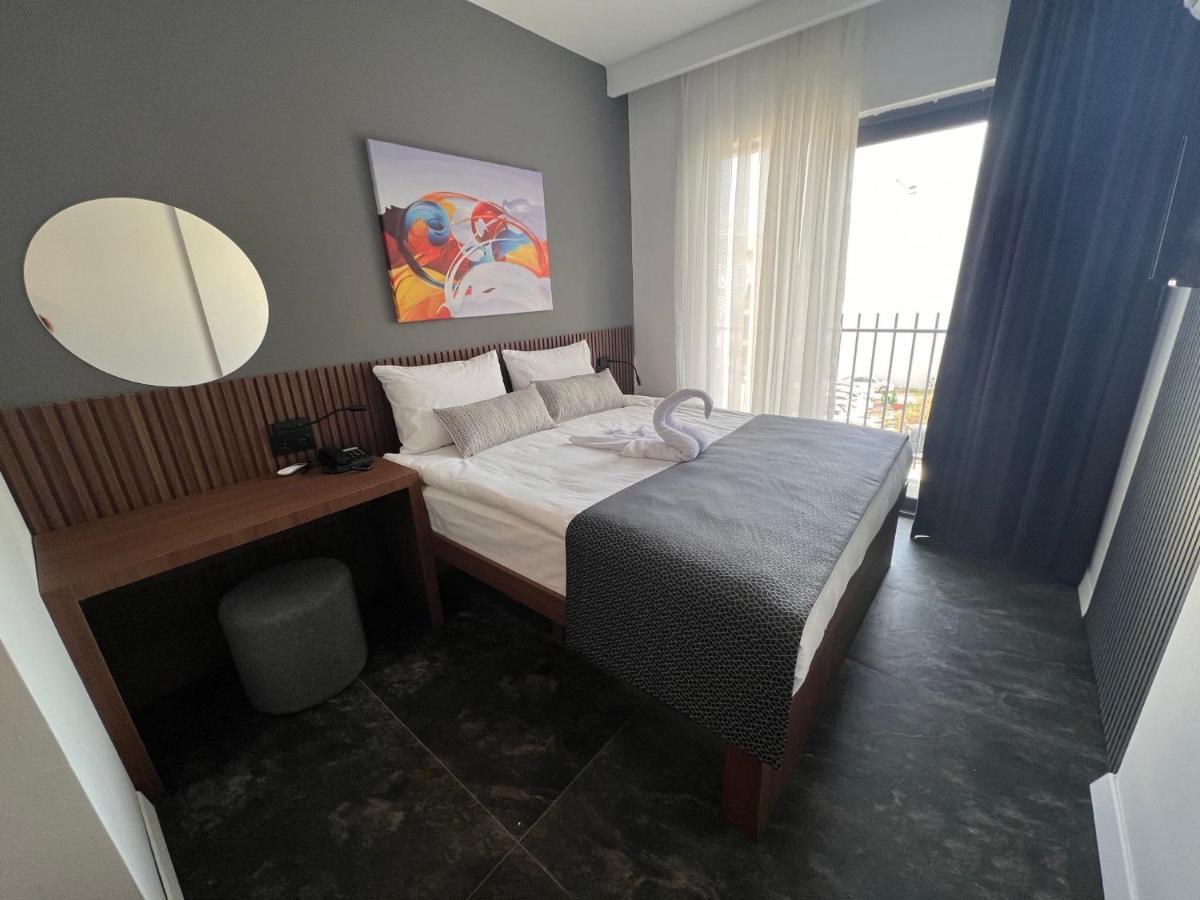 Wolf Of The City Hotel & Spa Анталия Екстериор снимка