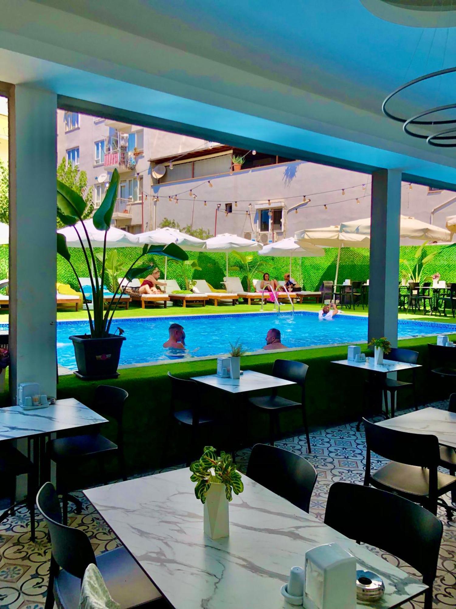 Wolf Of The City Hotel & Spa Анталия Екстериор снимка